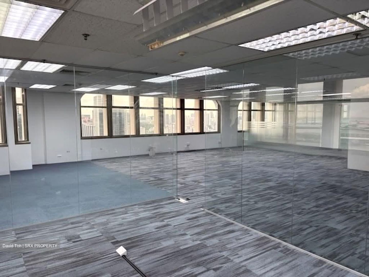 City Hall MRT (D6), Office #596248841